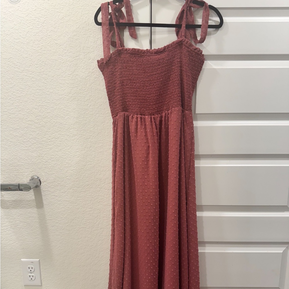 Pretty garden size medium dress, bought for a wedding and worn one time